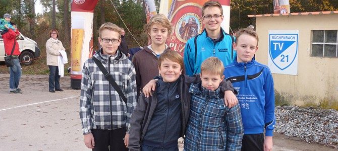 Lorenz Schmittmann lief allen auf und davon – Platz 1 beim Büchenbacher Waldlauf