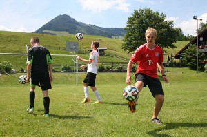 fussball-oberstdorf-bild01