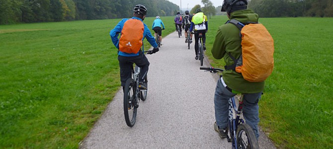 Gemeinsame Saison-Abschlussfahrt der Fiegenstaller und Ellinger Radfahrer