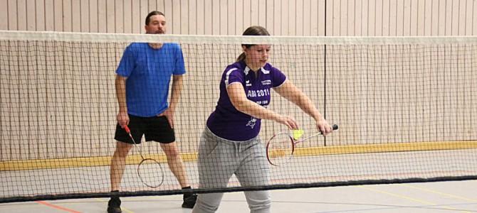 UFC-Badminton: Zwei spannende Spieltage in der Badminton-Hobbyliga Mittelfranken Süd