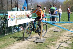 radsport-rennen-schneckenlohe-u15m-rennen01