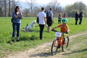 radsport-rennen-schneckenlohe-u9m-rennen