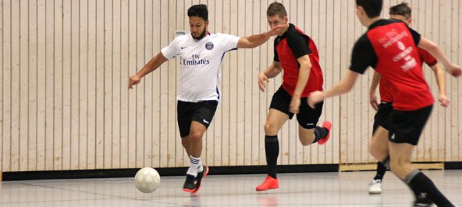 „Showtime“ gewinnt Hallenkick beim UFC-Indoor-Soccer-Cup