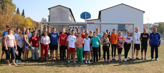 Fußball-Schnuppertraining in der Mittelschule Ellingen