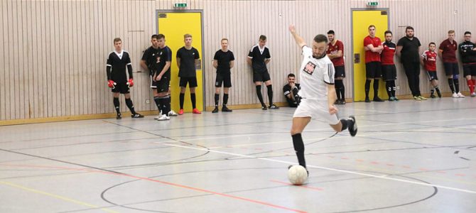 „Tilted Towers“ holt Titel beim UFC-Indoor-Soccer-Cup