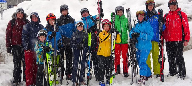 Pistenspaß im Schneegestöber