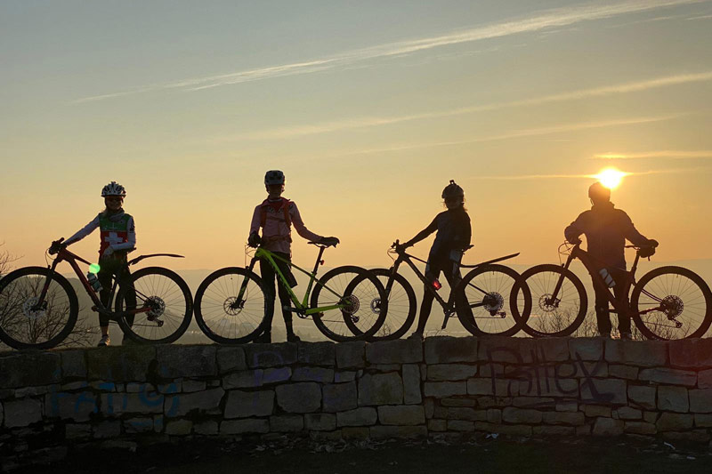 Radeln bei bestem Bike-Wetter: „Ein Stück Normalität genießen“