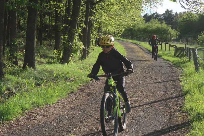 UFC-Radsport im Trainingseinsatz: Renntraining und Trailfahren kommt gut an