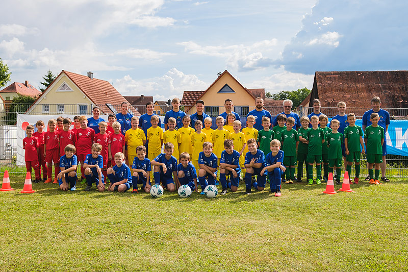 EinfachGutFußballcamp begeistert Kinder, Eltern und Trainer gleichermaßen