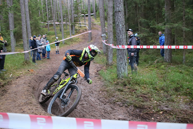 Mountainbike-Rennen am Sonntag vor Weihnachten in Pleinfeld